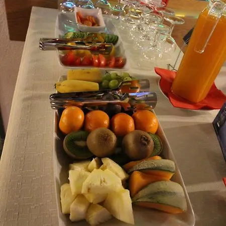 جارني لارتشينهوف 3* ليش ام ارلبرغ