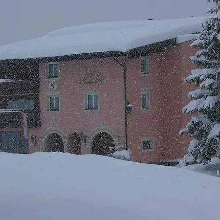 جارني لارتشينهوف 3*