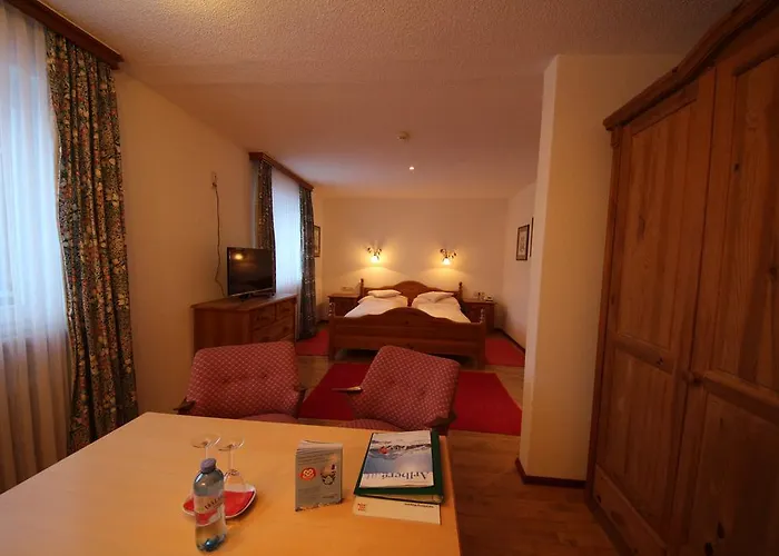 Hotel Garni Lärchenhof Lech am Arlberg