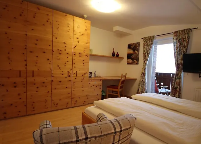 Hotel Garni Lärchenhof 3*